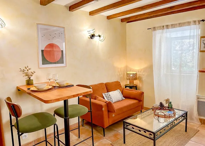 Charmante Maisonnette Ardechoise Ferienhaus